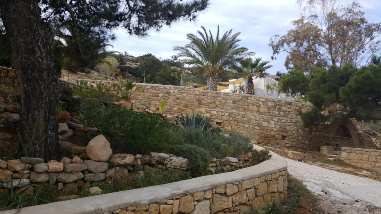 Tranquil Villa With Sea View In Ammopi Karpathos 阿莫皮 外观 照片