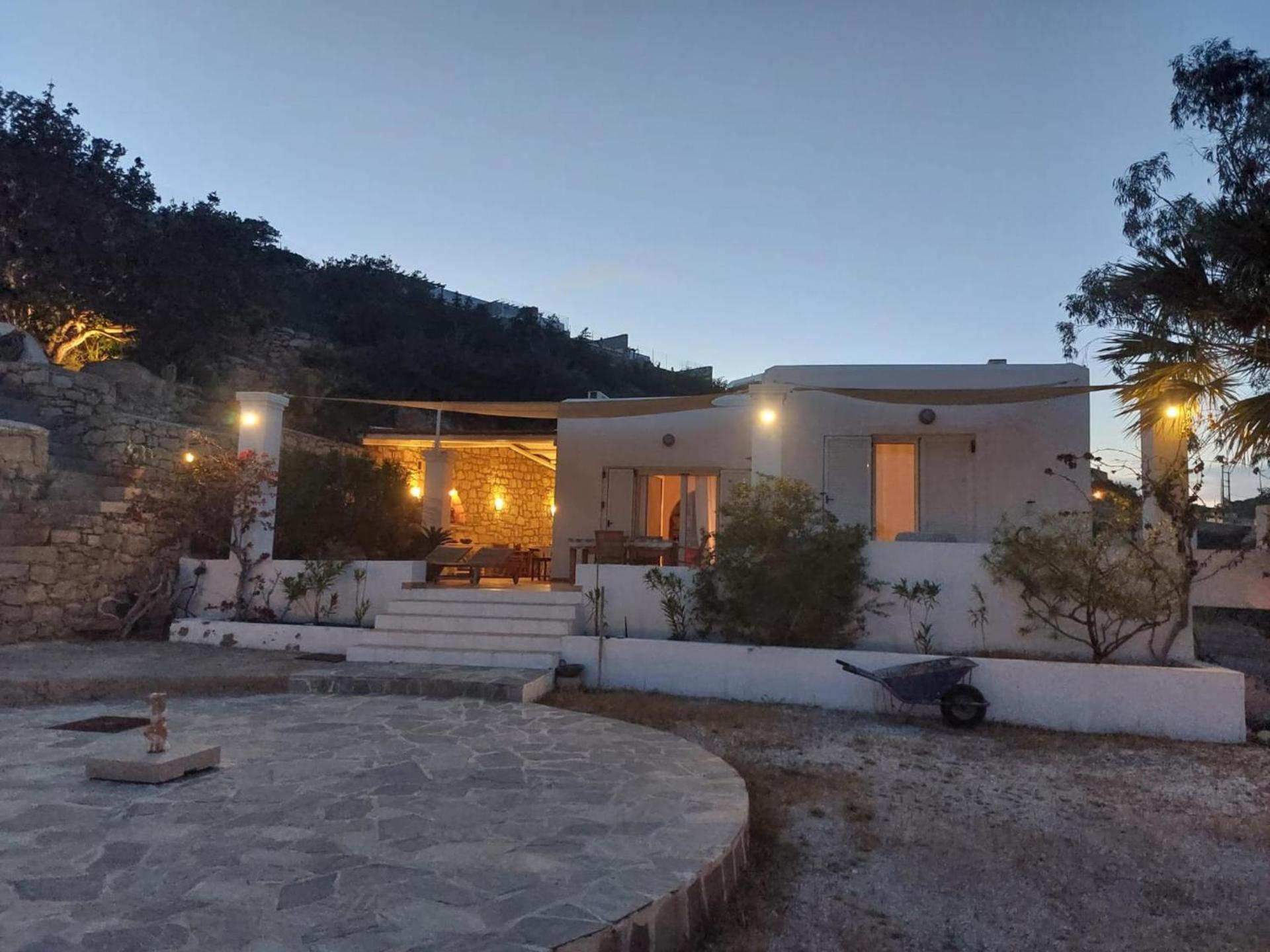 Tranquil Villa With Sea View In Ammopi Karpathos 阿莫皮 外观 照片